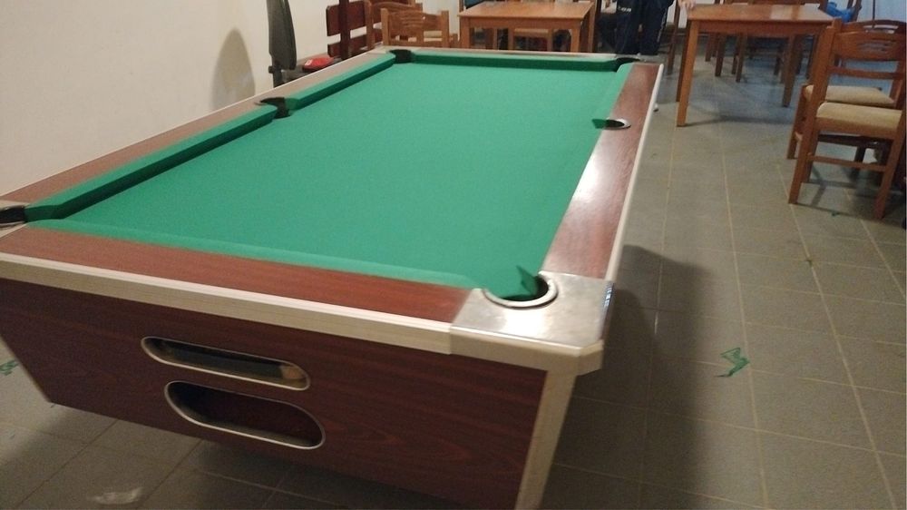 Postav biliard / servisare , reparatii mese biliard