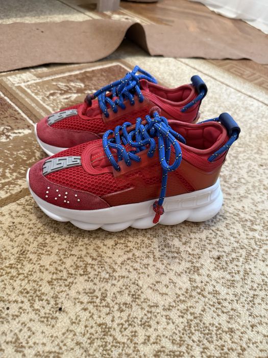 Versace Chain Reaction Black Red