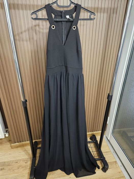 Продавам дамски рокли