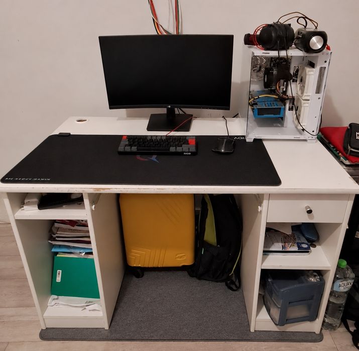 Set mobila dormitor tineret cu pat supraetajat+saltea Dormeo