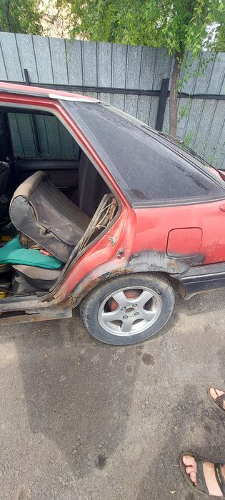 Тайота каролла 1.3 бензин