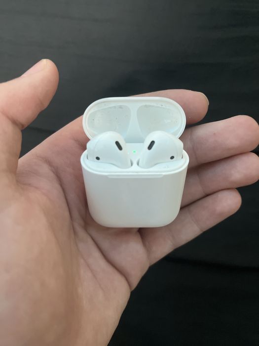 Air pods 2 utilizate de cateva ori