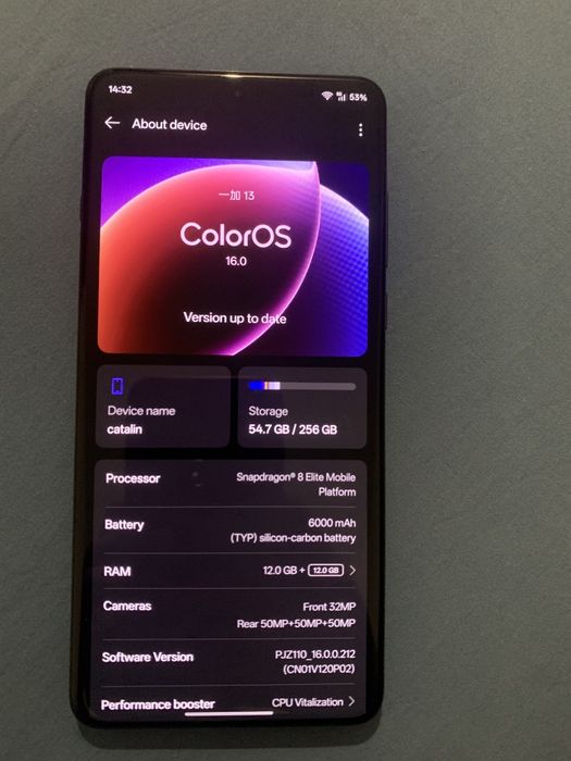 Vând OnePlus 13(la schimb doar cu iPhone)