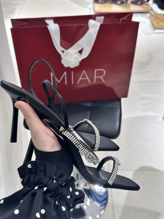 Босоножки из новой коллекции MANGO