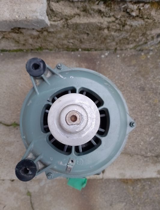 Електродвигател асинхронен