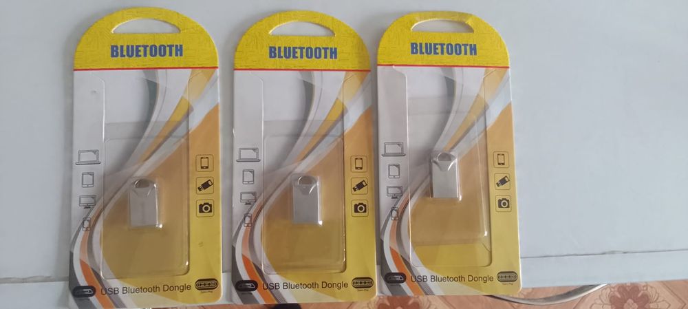 Продам Airpods 2 -3 новые