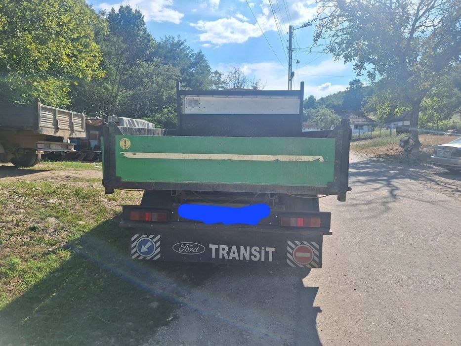 Vând basculanta Ford transi motor2.4diesel stare foarte bună de funcți