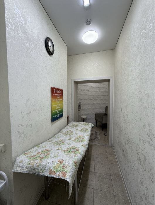 Сдается кабинет в действующем салоне