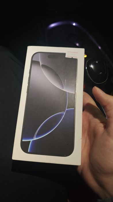 iPhone 16pro black titanium 128