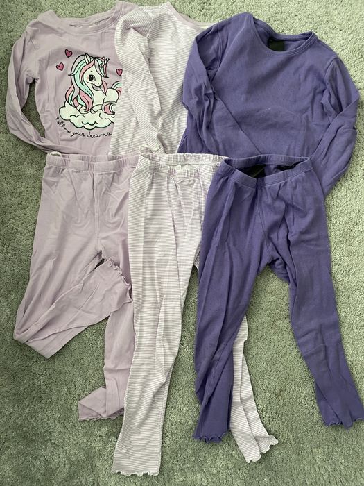 Set 3 pijamale fete h&m, marimea 122/128