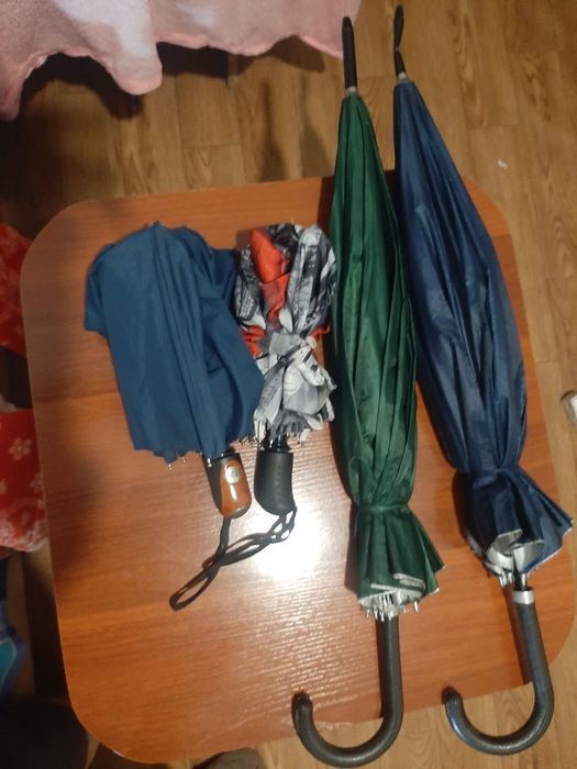 Зонтики разные цены от 2500