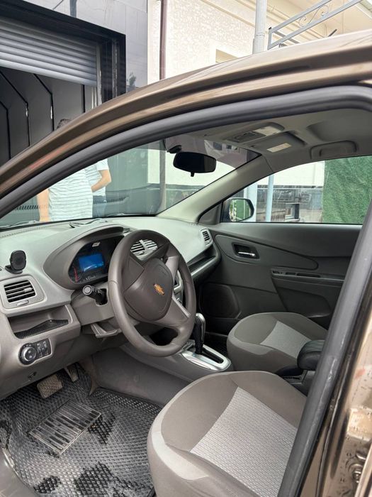 Chevrolet Cobalt 2023 — 5