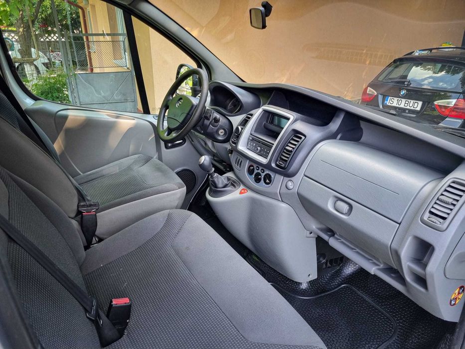 Opel Vivaro Lung 2013 2.0DCI Euro 5