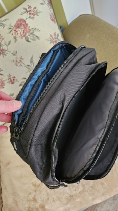 Rucsac laptop usor si incapator