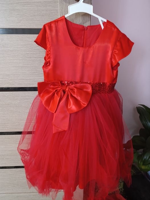 Продам бальные детский платье 5000