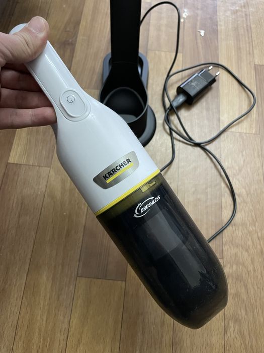 Ручной пылесос Karcher CVH 3 Plus
