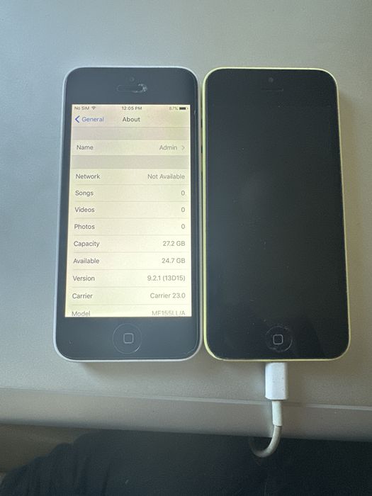 iph  5c ,32 gb alb si galben