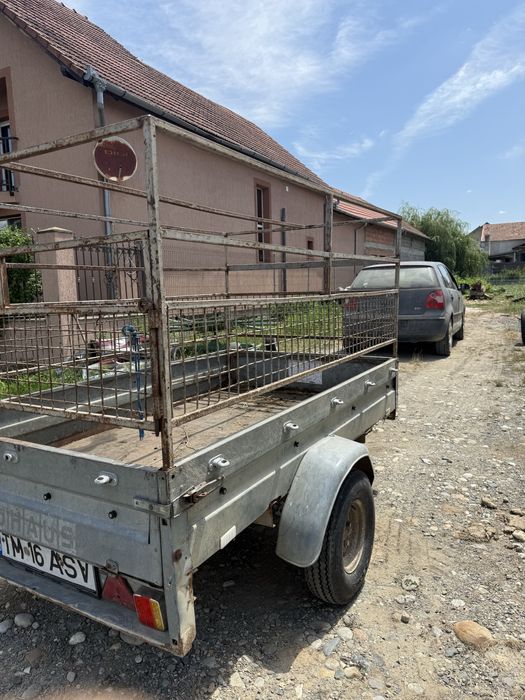 Vand sau schimb Remorca 750kg cu prelata