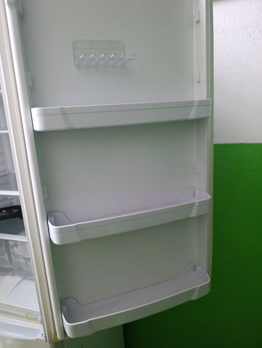 Продам холодильник!!!