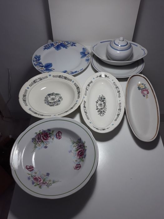 Продам чайные блюдца