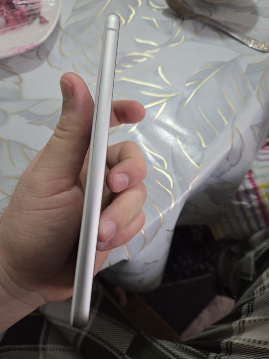 Обменяю Samsung S21