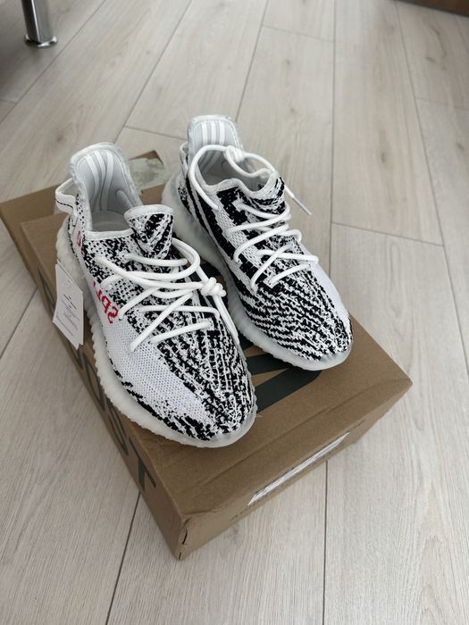 yeezy uri adidasi sport