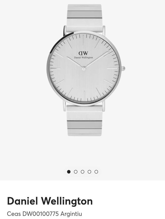 Daniel Wellington argintiu.