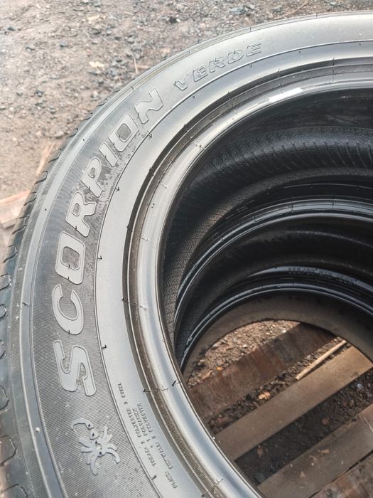 Шины 4штуки состояние идеал