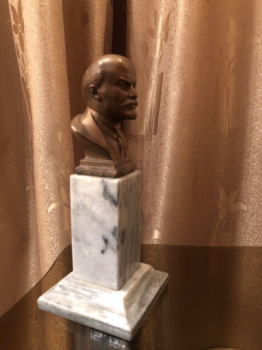 Статуэтка бюст Ленина СССР