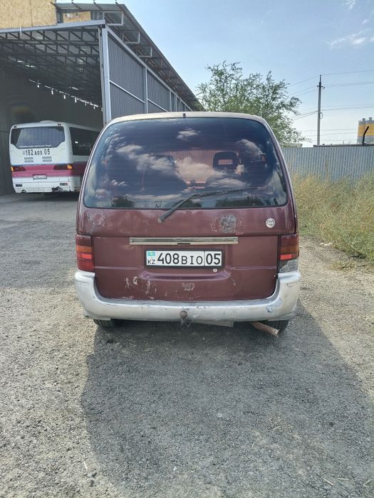 Продам Ниссан сирена