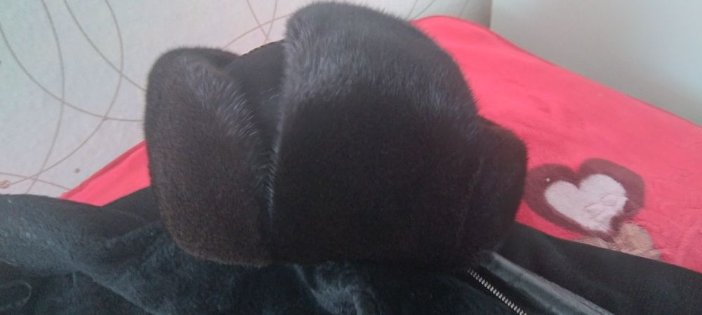 Продаю Шапку норка и Дубленку