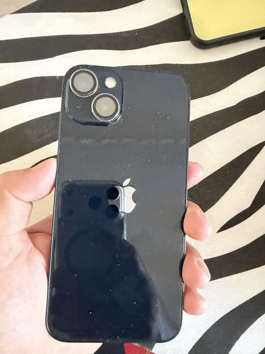 Продам Айфон 13 128гб