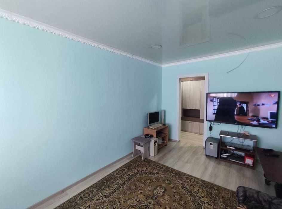Продам 2-х комн. ул. Камзина, 27