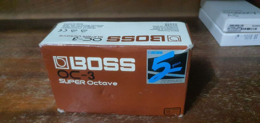 BOSS   Oktaver sotiladi yangi...