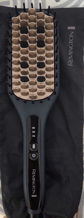 Четка за изправяне на коса Remington CB7400 Straight Brush