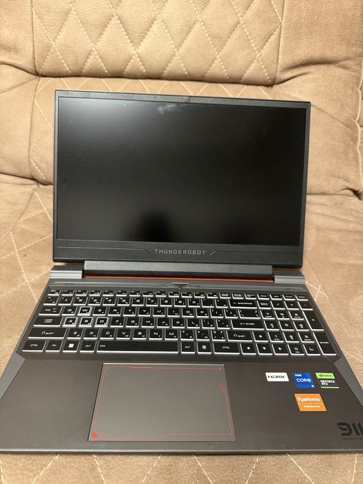 Продам игровой ноутбук