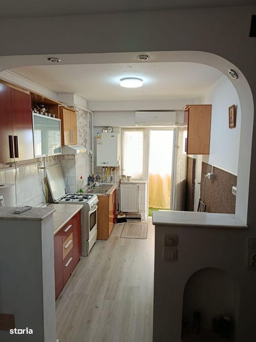 2 camere Catedrala