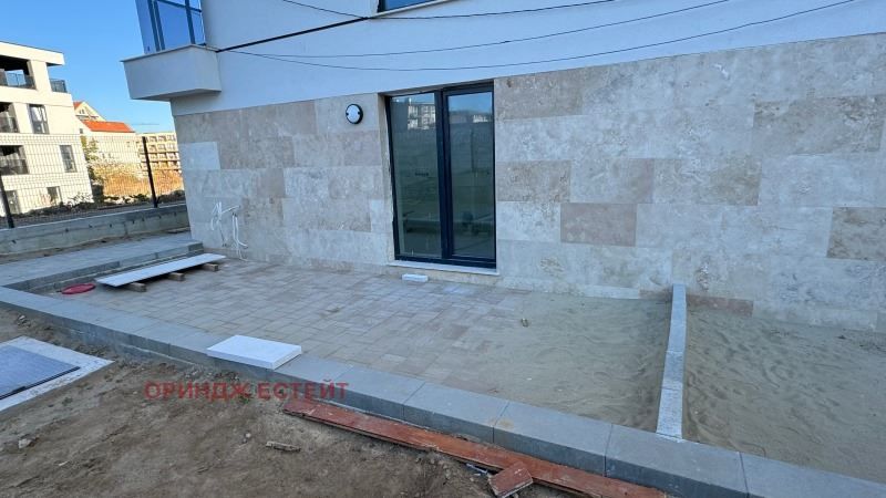 Продава се Двустаен апартамент в София, Малинова долина - 86 кв.м за 2152 €/кв.м - Снимка #10