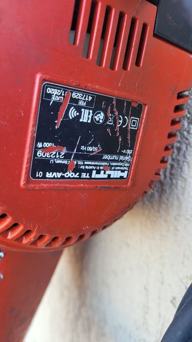 Demolator profesional Hilti TE 700 AVR