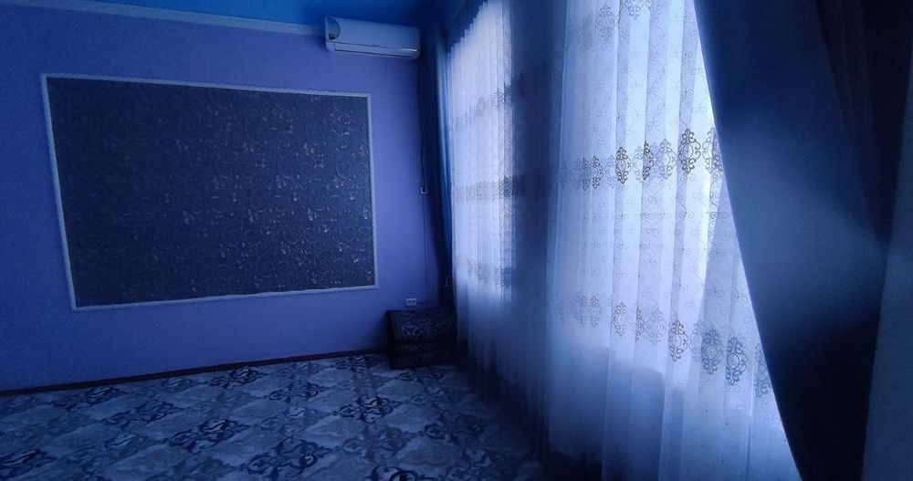 SROCHNO Hovli sotiladi Sahovat klinika. Aniq oladiganlar kelishamiz