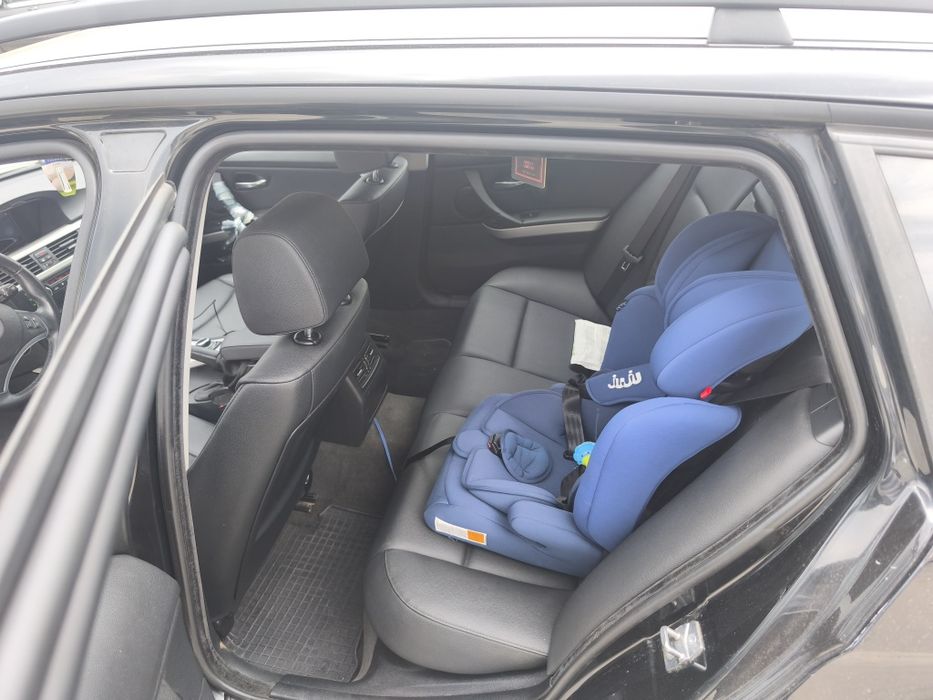Vând BMW Seria 3 E91 LCI