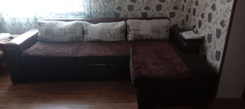 Продам диван и кресло б/у