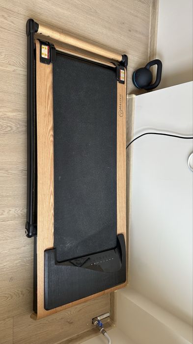 Бягаща пътека MASTER F-05