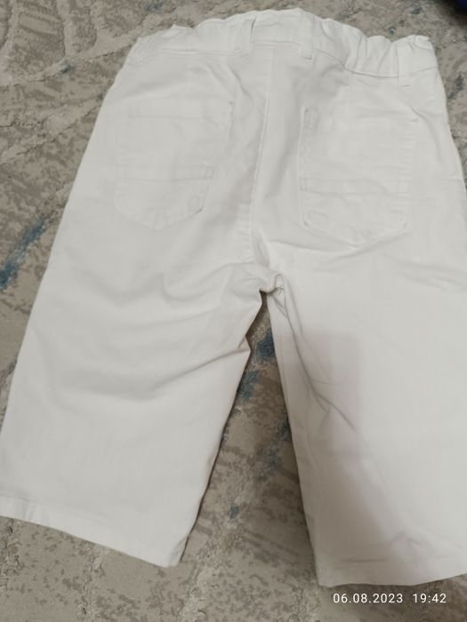 Продам брюки, шорты, кофты на мальчика 8-10 лет