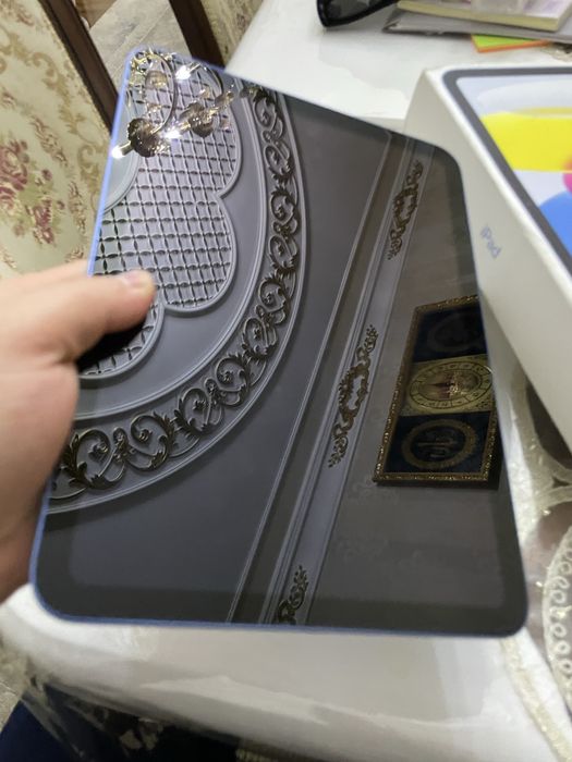 iPad 10 WiFi ligi 64gb srochna