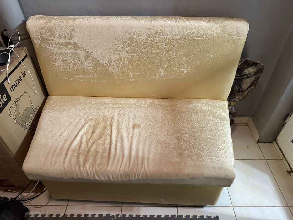 Диван не большой б/у