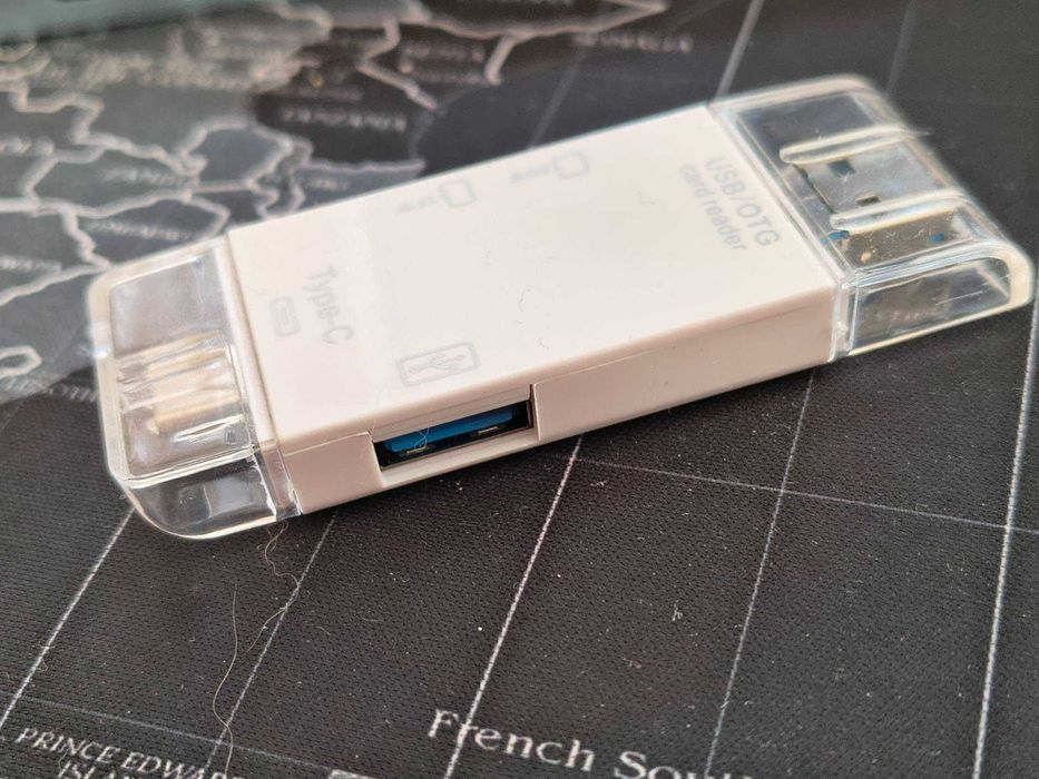 Кабели и приставки за flash/hdd/ssd