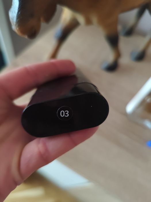 2 в 1 коректор и основа за грим