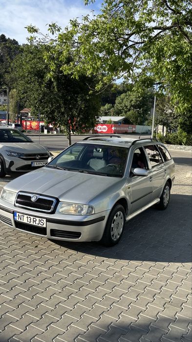 Se vinde skoda octavia  brek 1.6 benzina +GPL valabil 2033