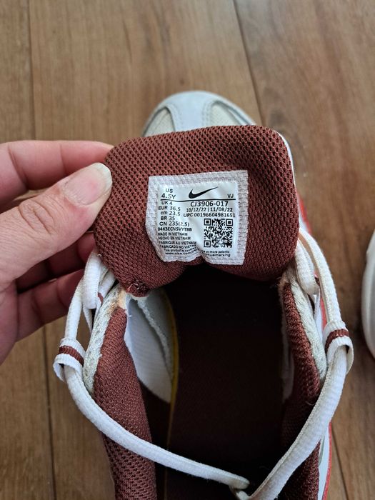 Adidasi Nike Air Max 36,5